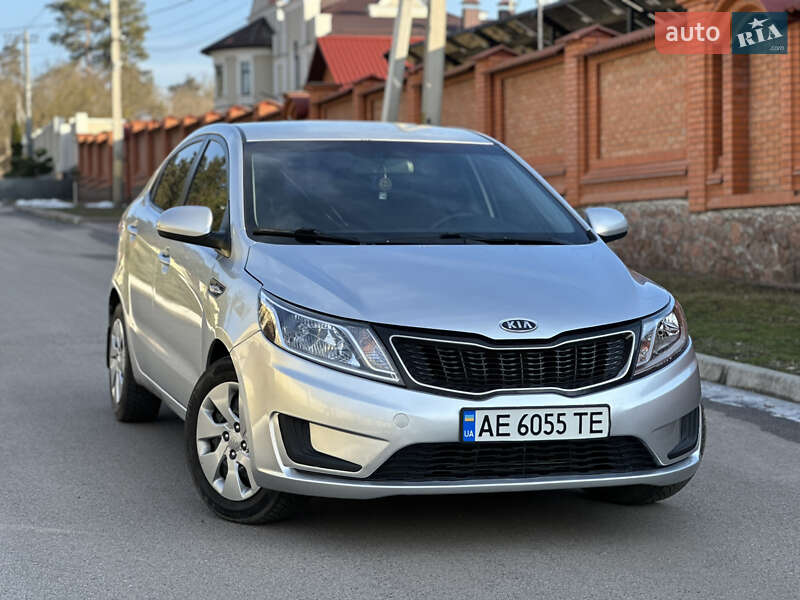 2012 kia rio