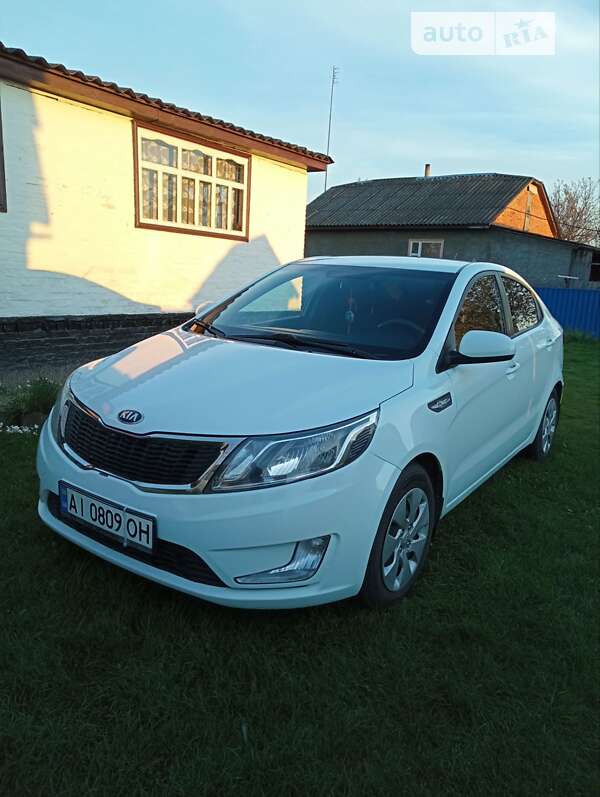 2013 kia rio