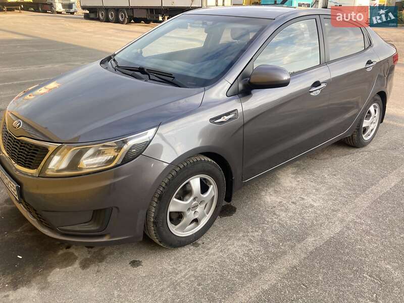 2013 kia rio