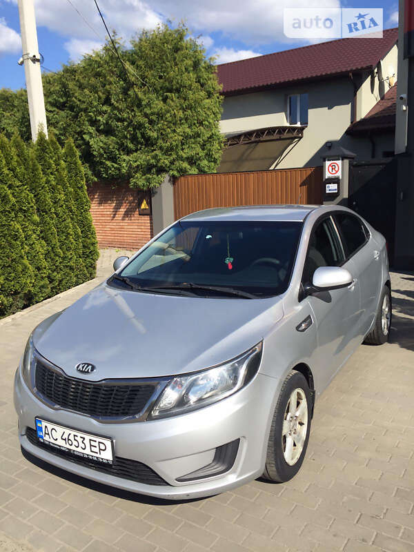 2013 kia rio