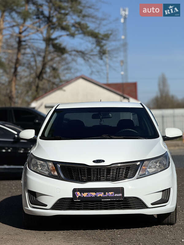 2012 kia rio