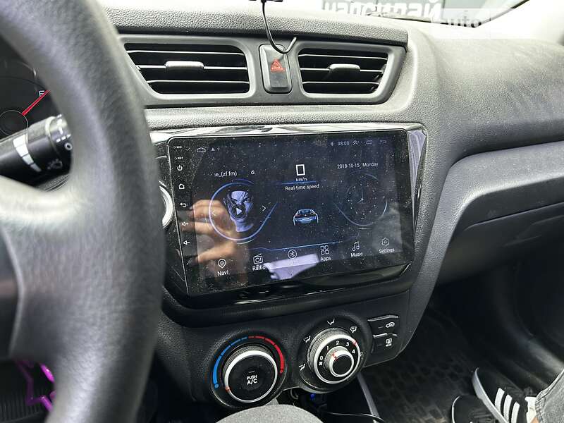 2012 kia rio