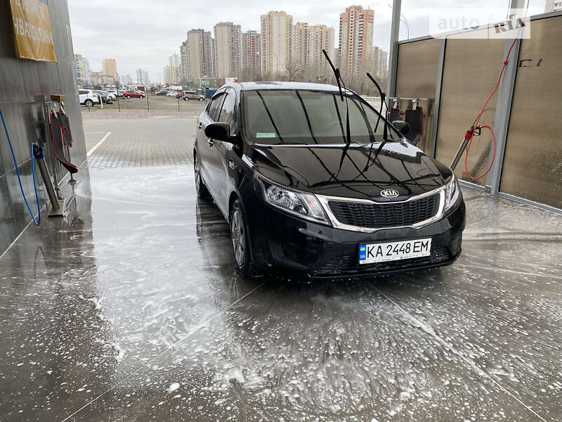2013 kia rio