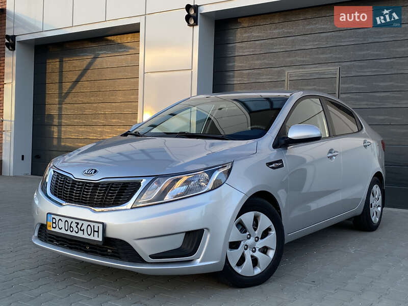 2014 kia rio