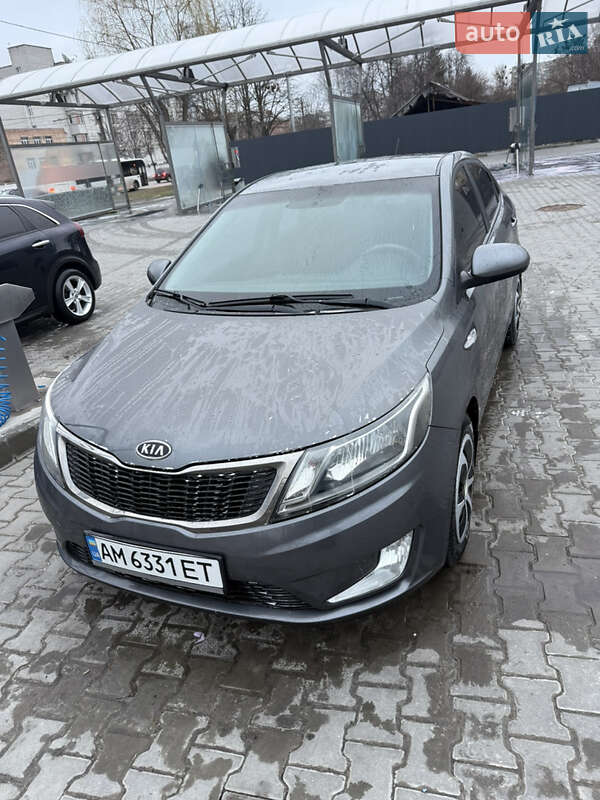2011 kia rio
