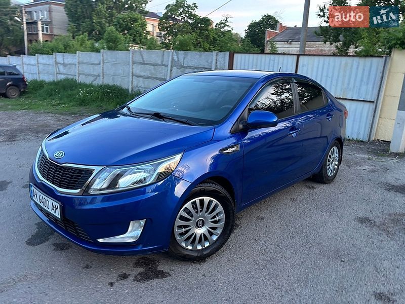2012 kia rio