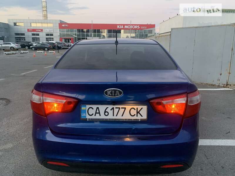 2012 kia rio