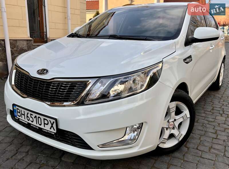 2012 kia rio