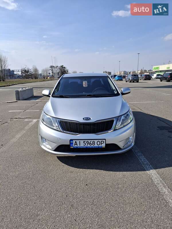2013 kia rio
