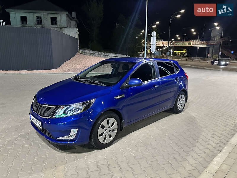 2012 kia rio