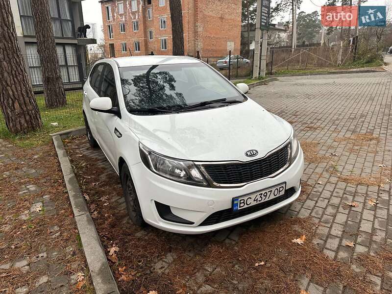 2012 kia rio