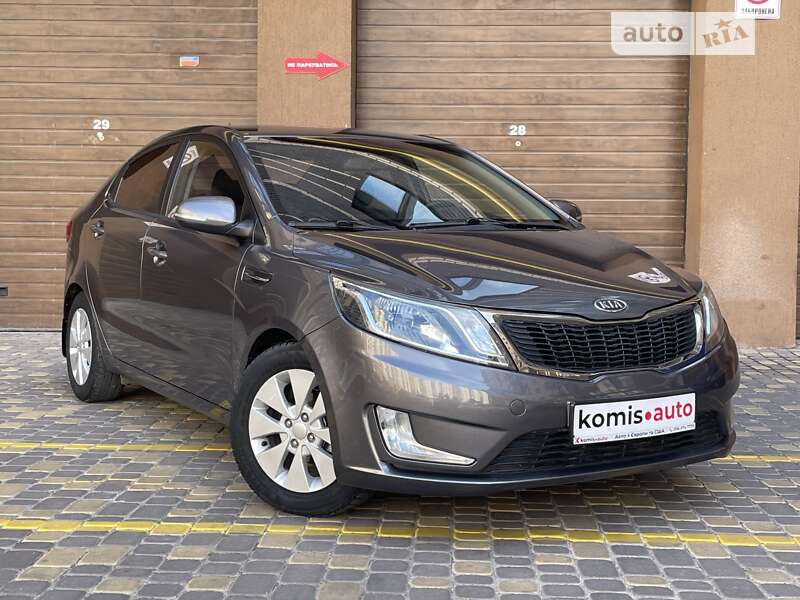 2012 kia rio