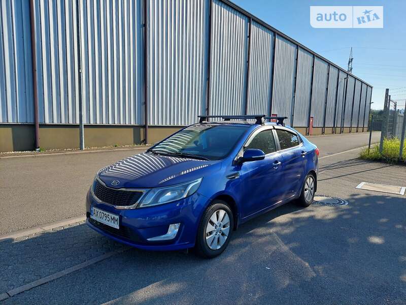 2012 kia rio