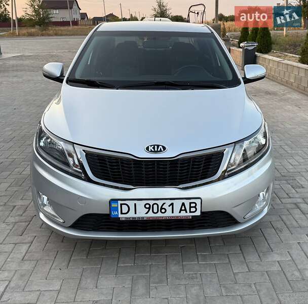 2014 kia rio