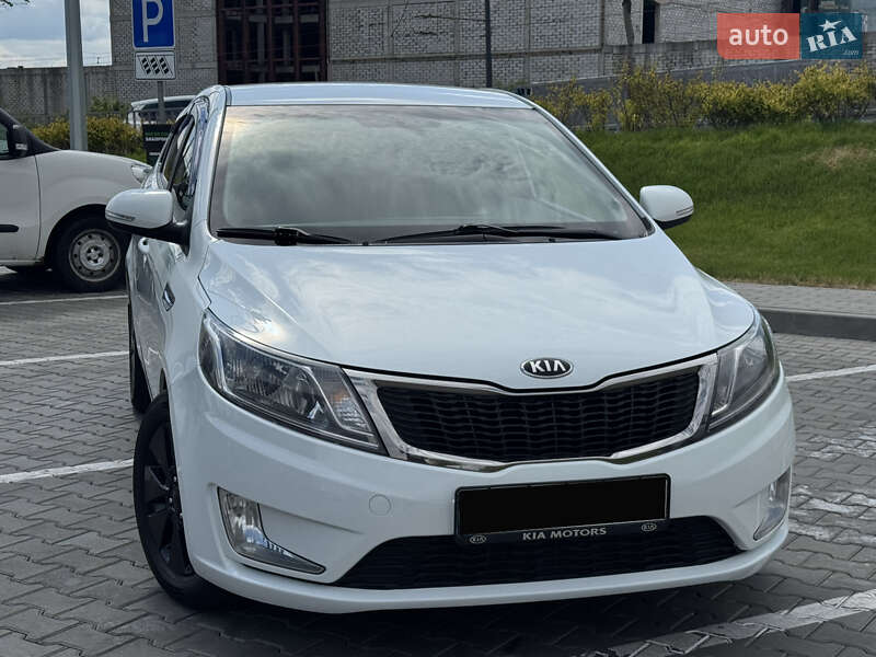 2014 kia rio