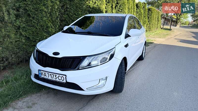 2012 kia rio