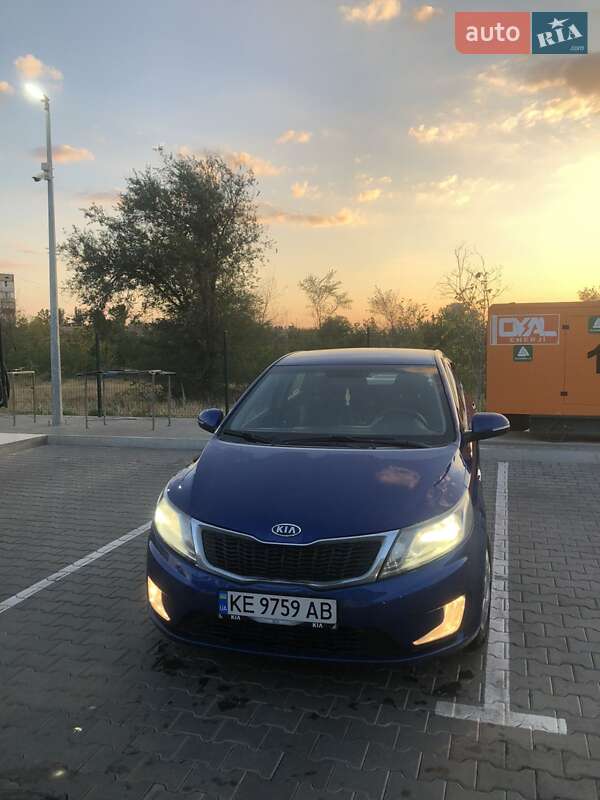 2012 kia rio