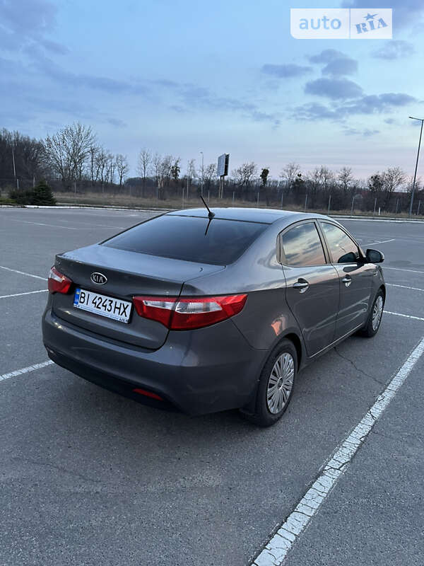 2012 kia rio