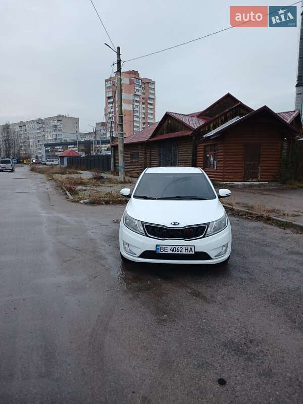 2012 kia rio