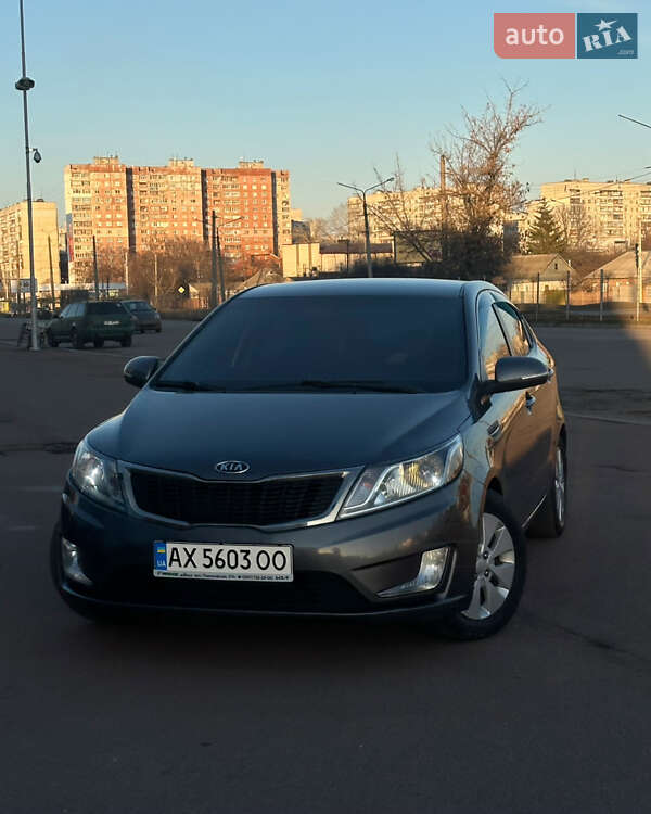 2012 kia rio