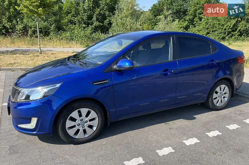 2013 kia rio