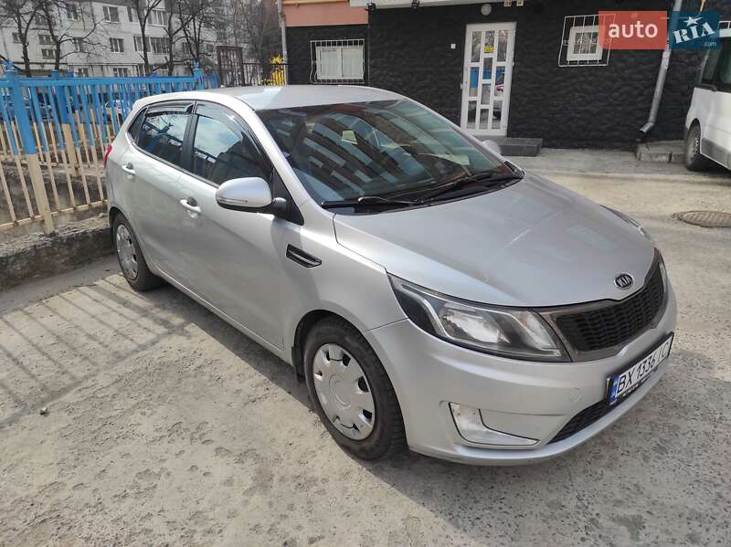 2012 kia rio
