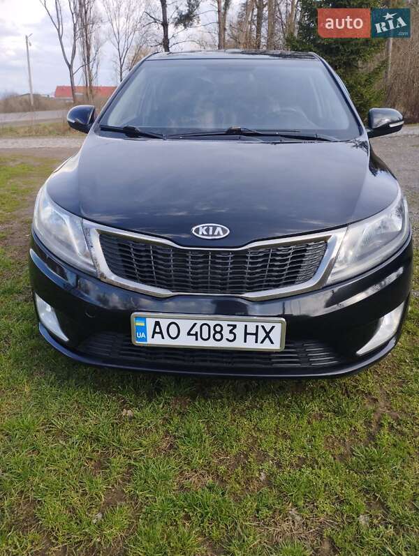 2012 kia rio