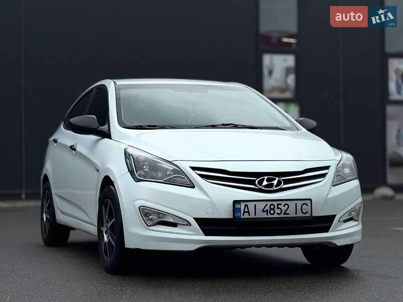 2016 hyundai accent
