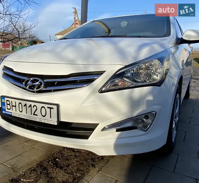 2016 hyundai accent