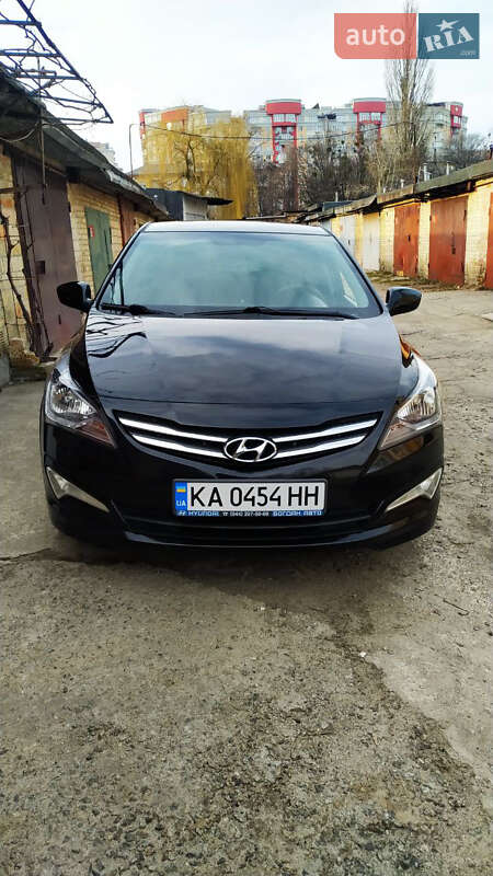 2016 hyundai accent