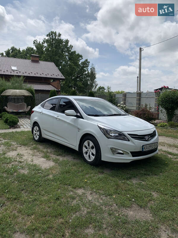 2016 hyundai solaris