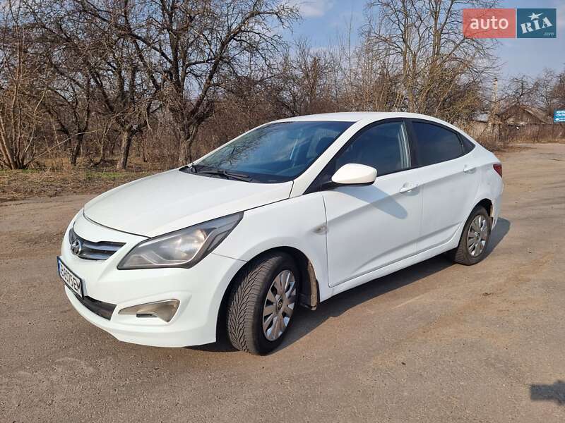 2016 hyundai solaris