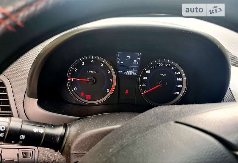 2014 hyundai accent