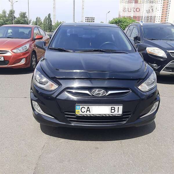 2013 hyundai accent
