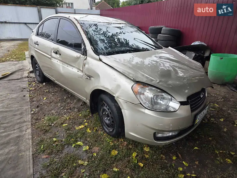 2011 hyundai accent