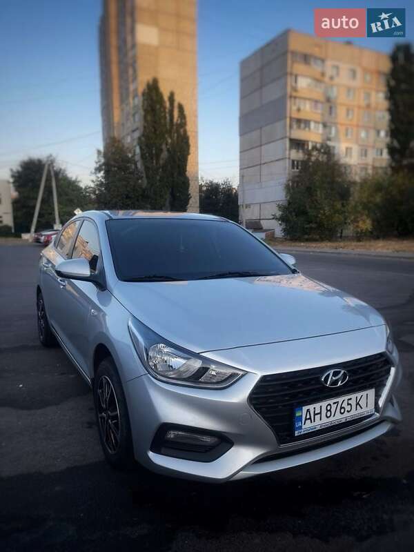 2018 hyundai accent