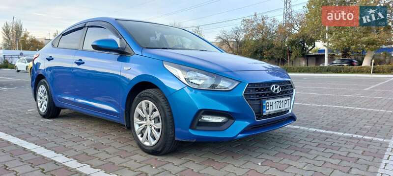 2017 hyundai accent