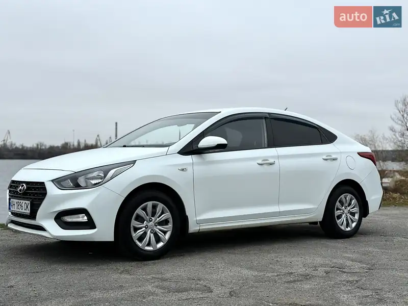 2017 hyundai accent