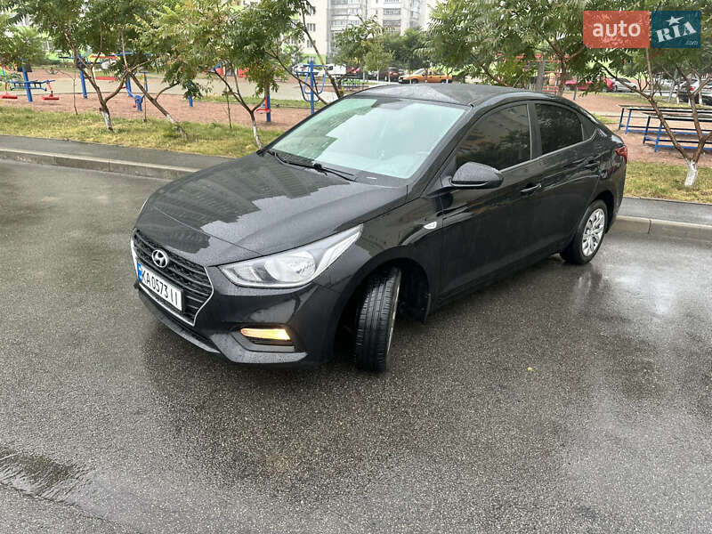 2017 hyundai accent