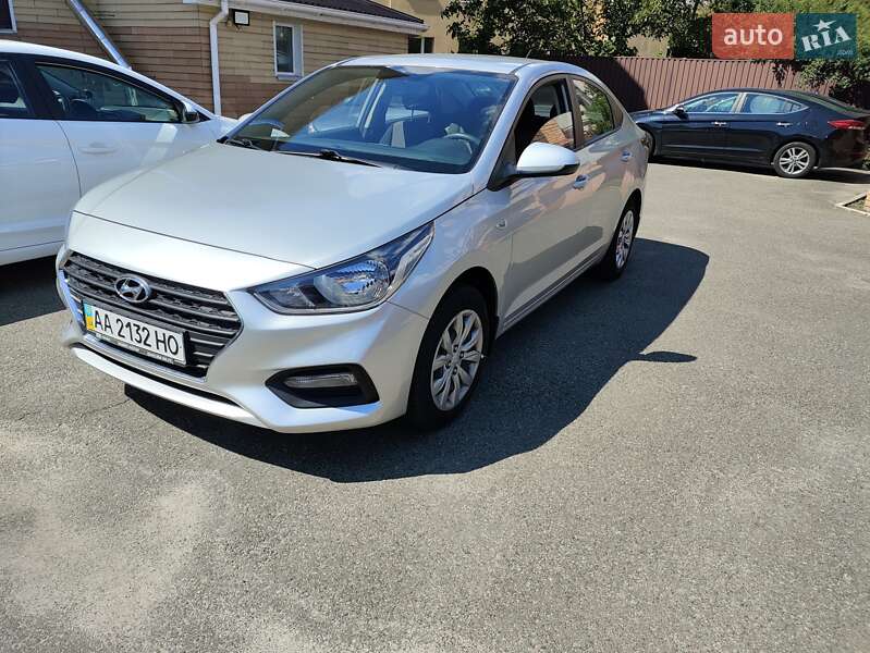 2018 hyundai accent