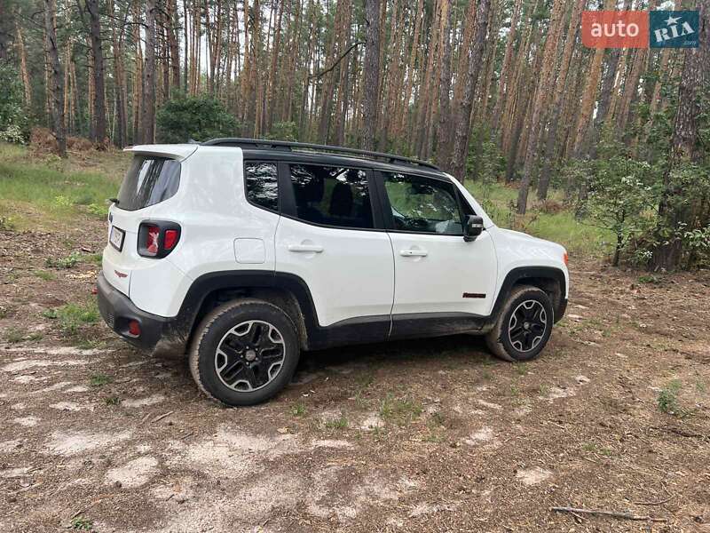 2016 jeep renegade