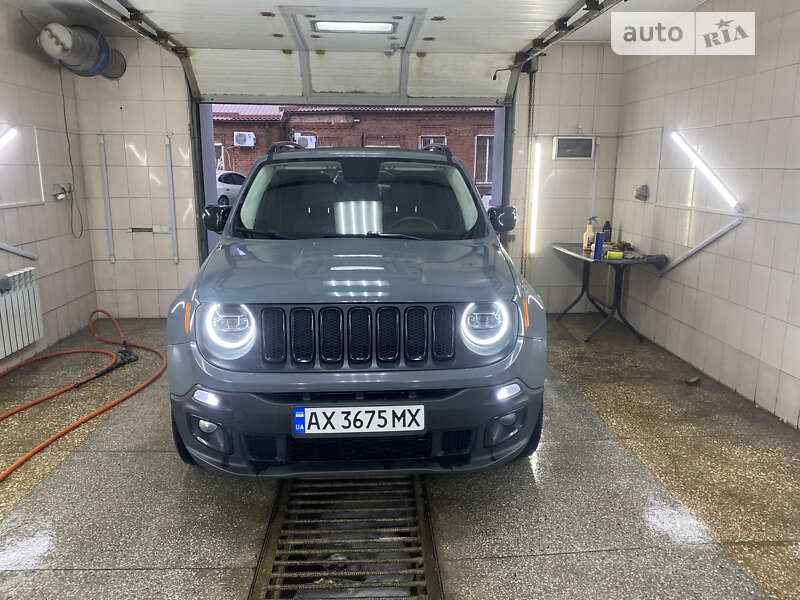 2016 jeep renegade