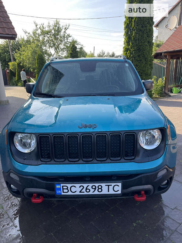 2020 jeep renegade