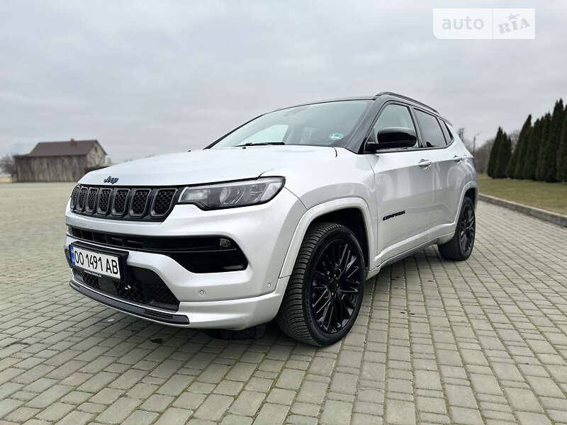 2022 jeep compass