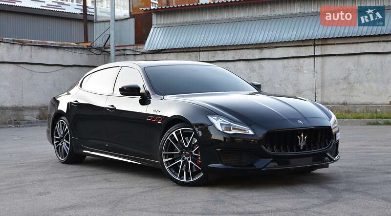 2015 maserati quattroporte