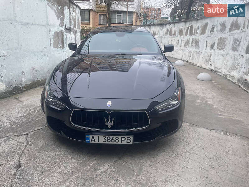2015 maserati ghibli