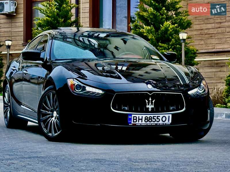 2014 maserati ghibli