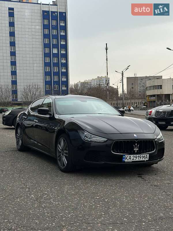2014 maserati ghibli