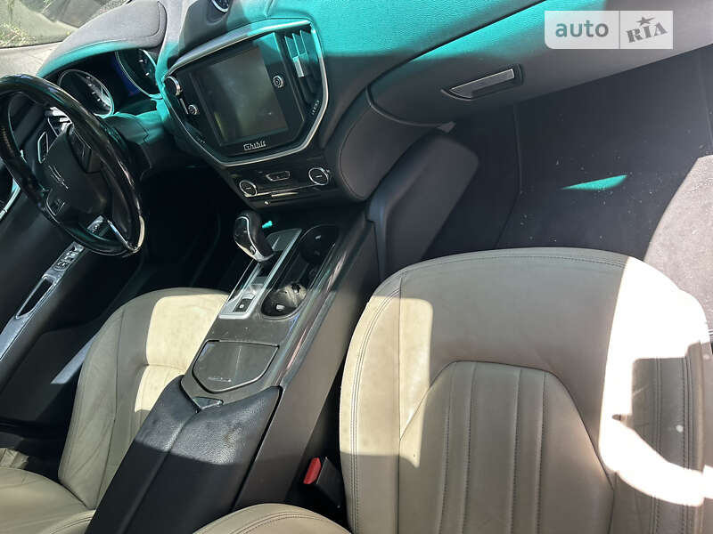 2015 maserati ghibli s q4