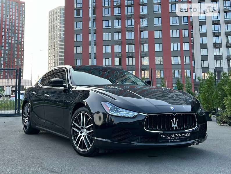 2014 maserati ghibli